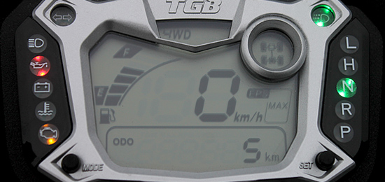 tobbfunkcios lcd kijelzo 2